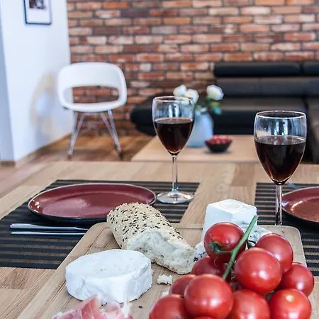 U Zuzanny 2 アパート *